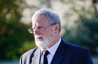 Петров Евгений Аполлонович